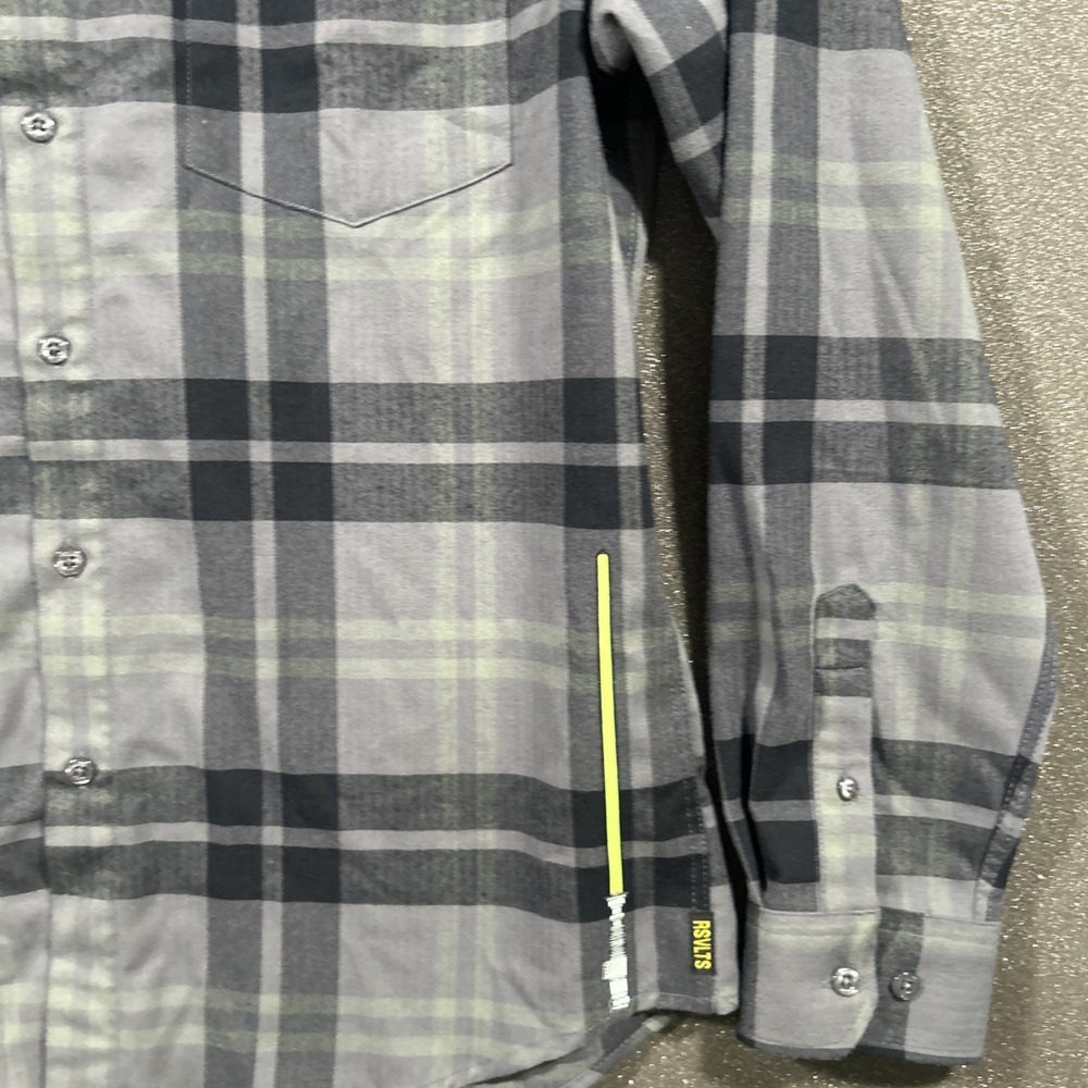 RSVLTS x STAR WARS Shirt Men L SLIM Green Lightsaber Flannel Button Up - Picture 3 of 11
